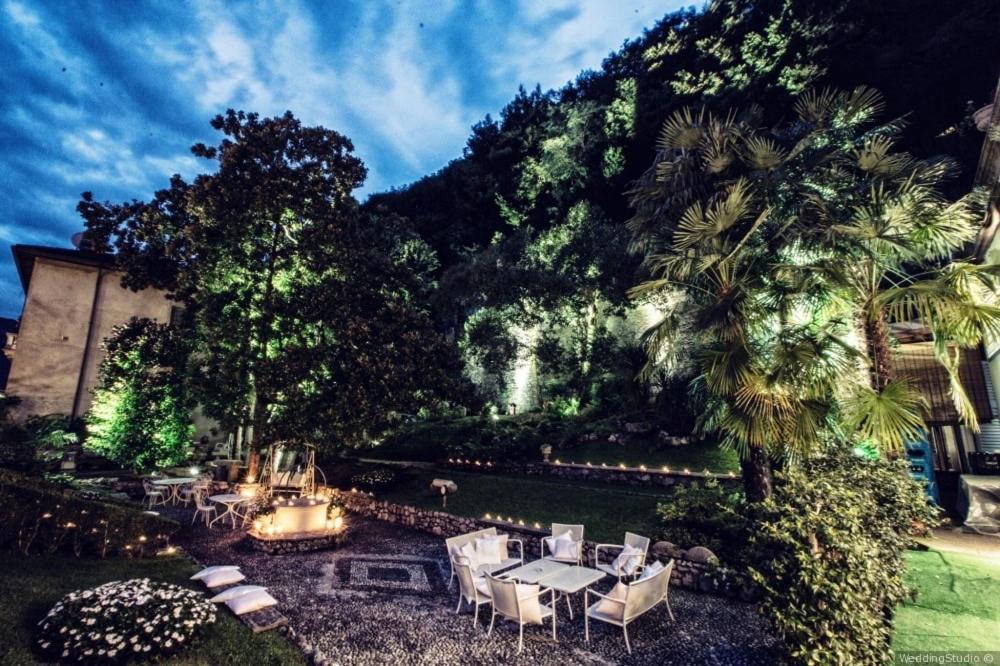 Boutique Hotel Villa Giulia Valmadrera Exteriör bild